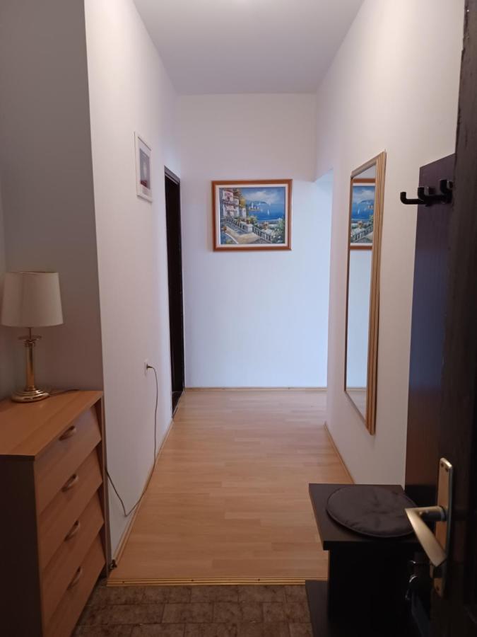 Apartmandamir Crikvenica Exteriör bild