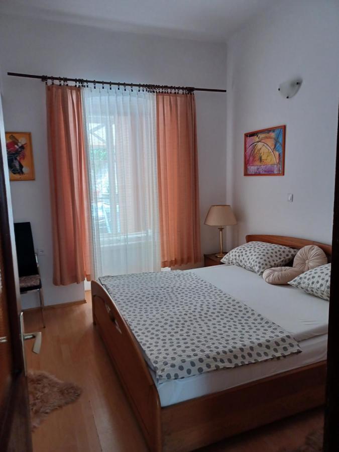 Apartmandamir Crikvenica Exteriör bild