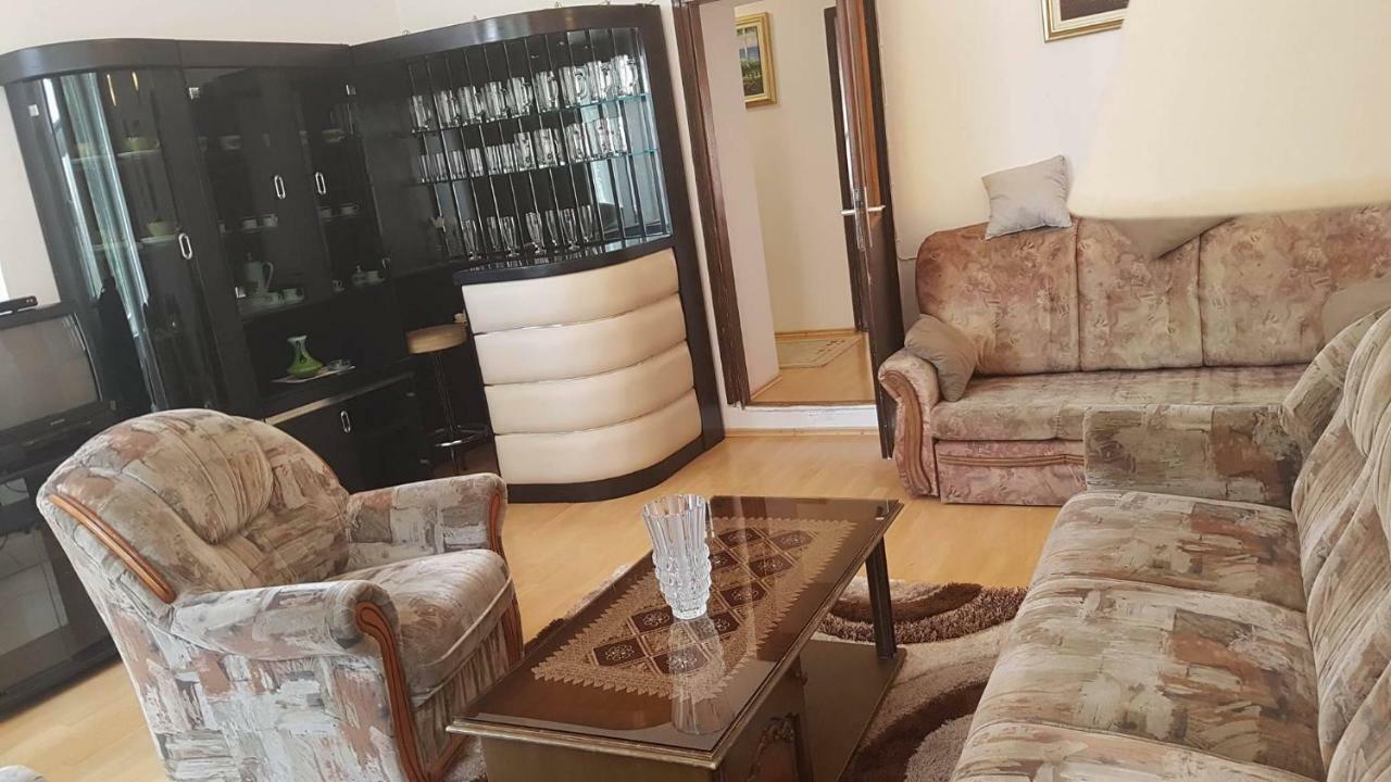 Apartmandamir Crikvenica Exteriör bild